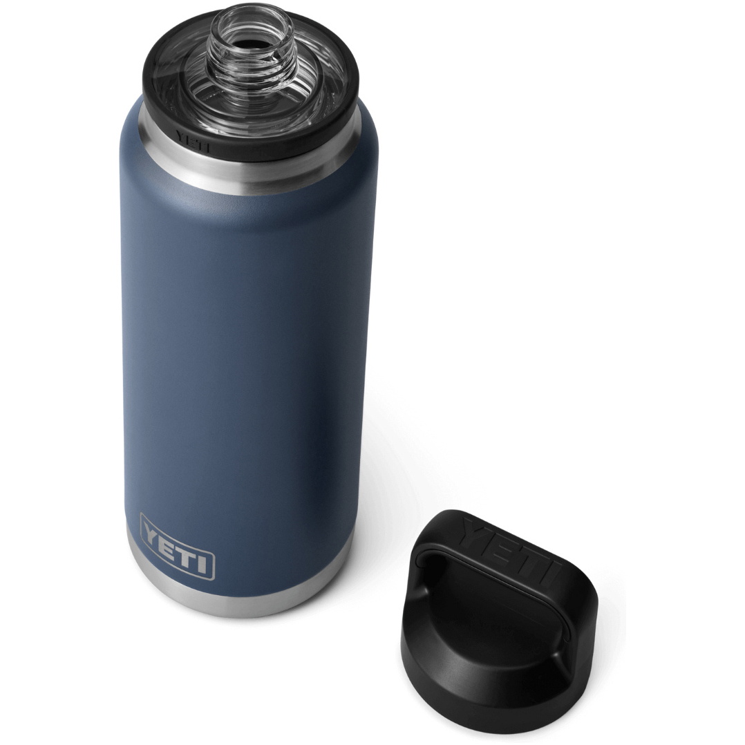 2026 YETI Rambler 26 OZ Bottle With Chug Cap 70000003488 - Navy